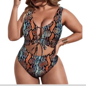 Shein Women's Plus Leopard Cut Out One Piece Swimsuit Tie Front Wireless Padded